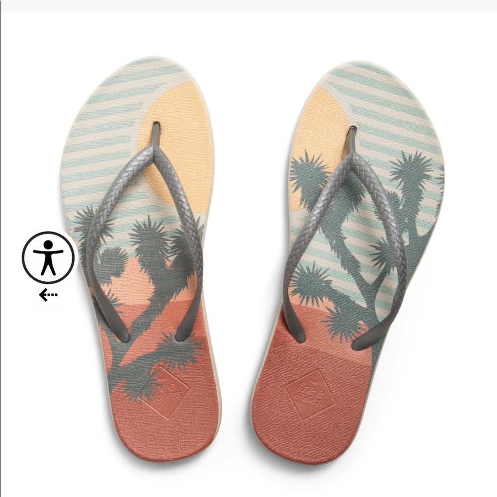 Free Waters sandals